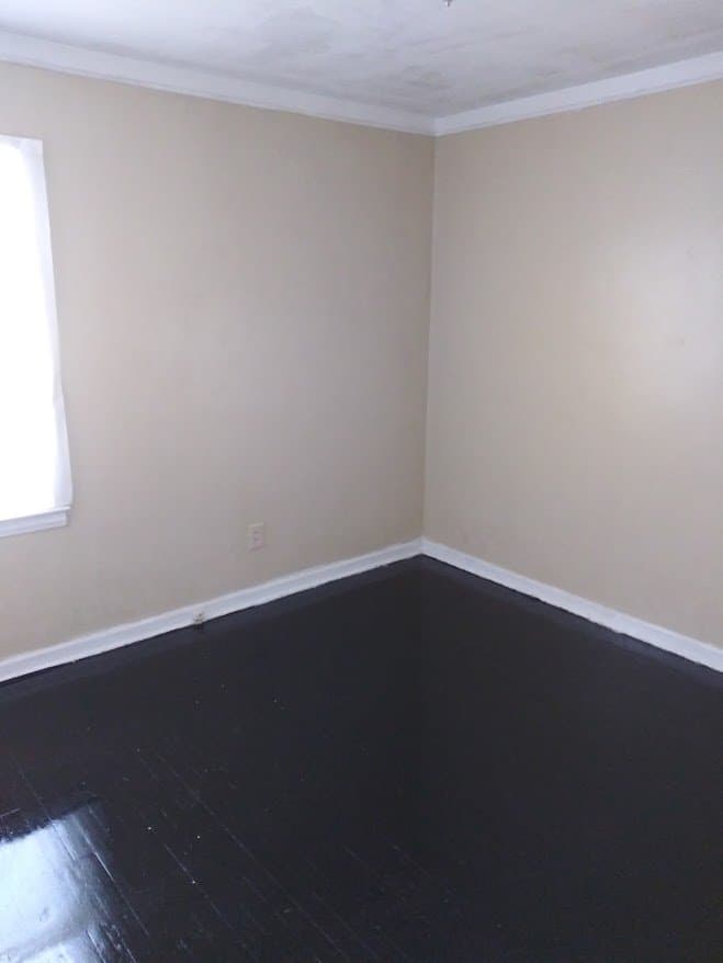 Detroit House: 12606 Memorial St