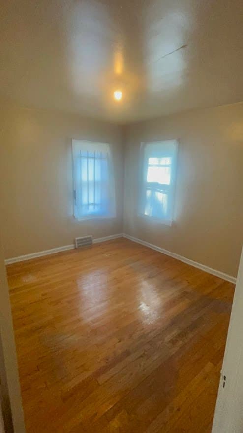 Highland Park House: 20495 Russell St