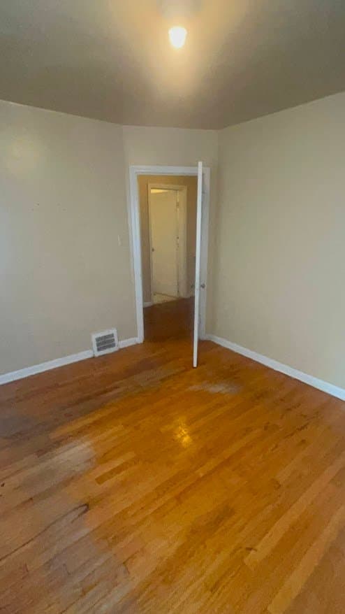 Highland Park House: 20495 Russell St