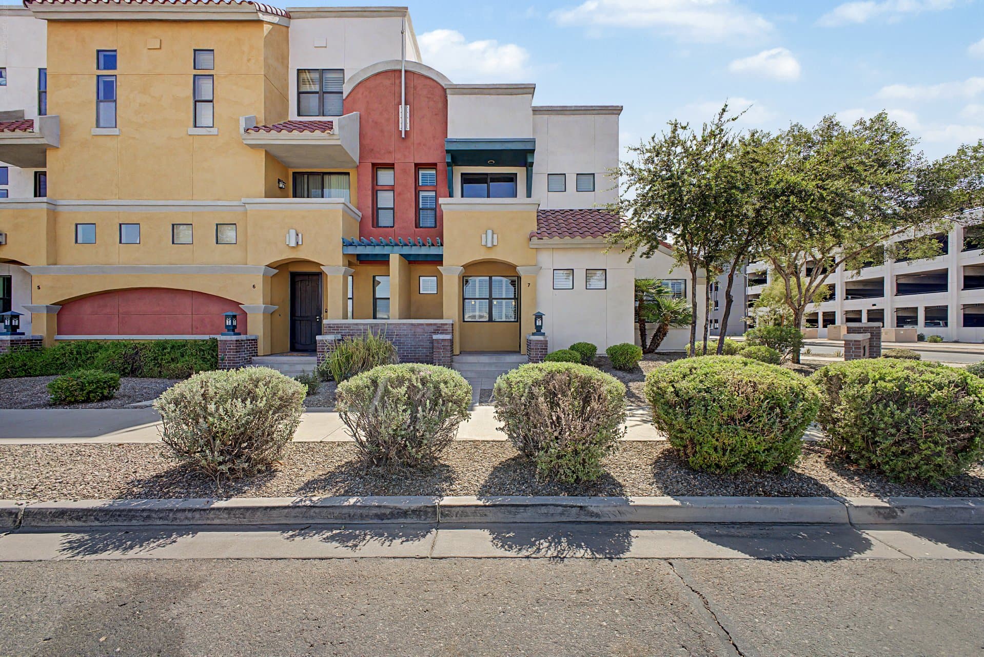 Chandler Townhome: 123 N WASHINGTON ST