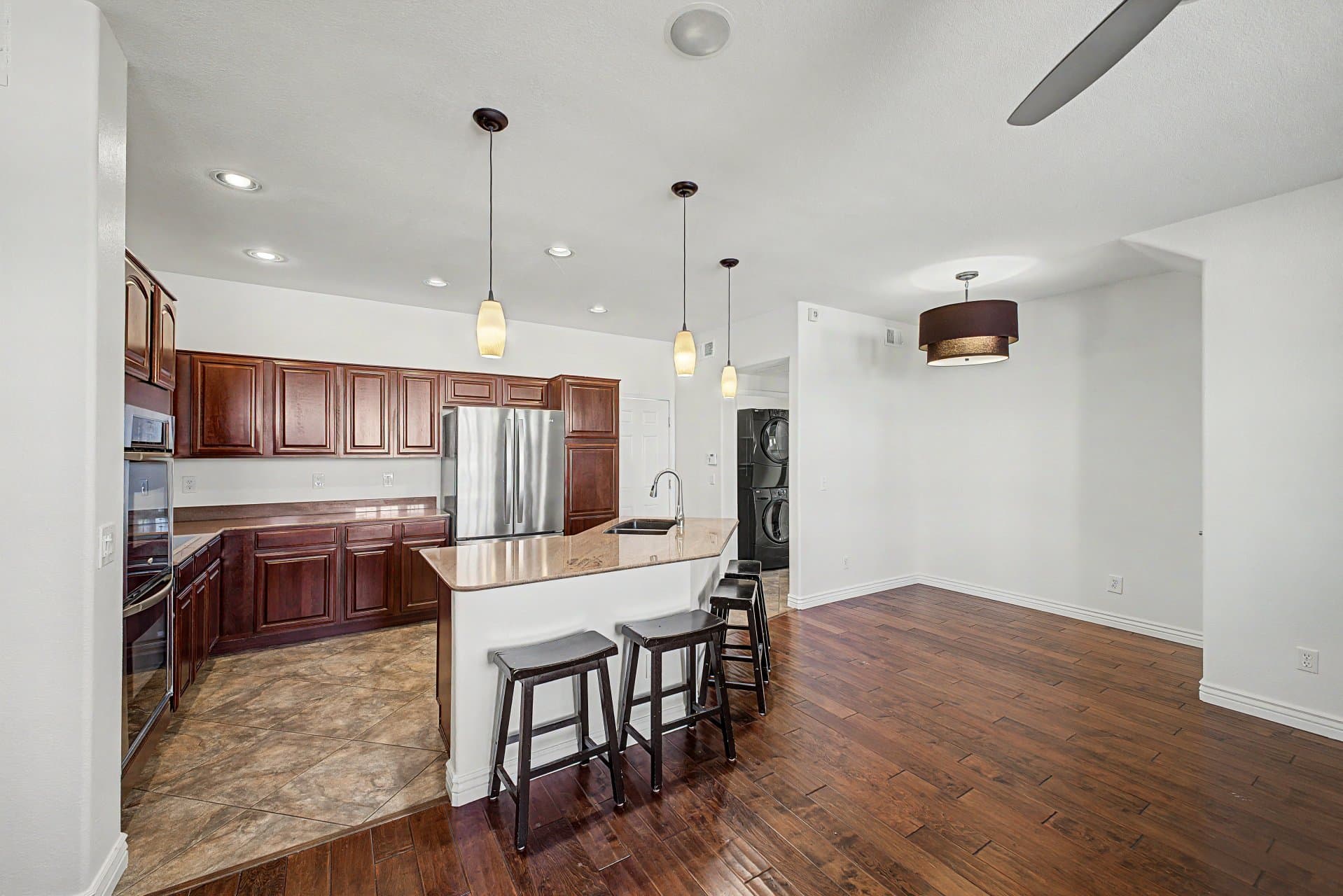 Chandler Townhome: 123 N WASHINGTON ST