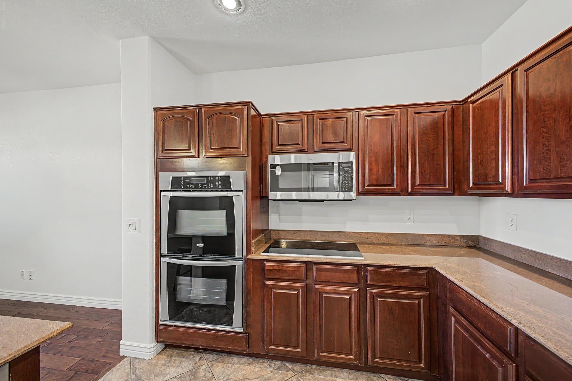 Chandler Townhome: 123 N WASHINGTON ST
