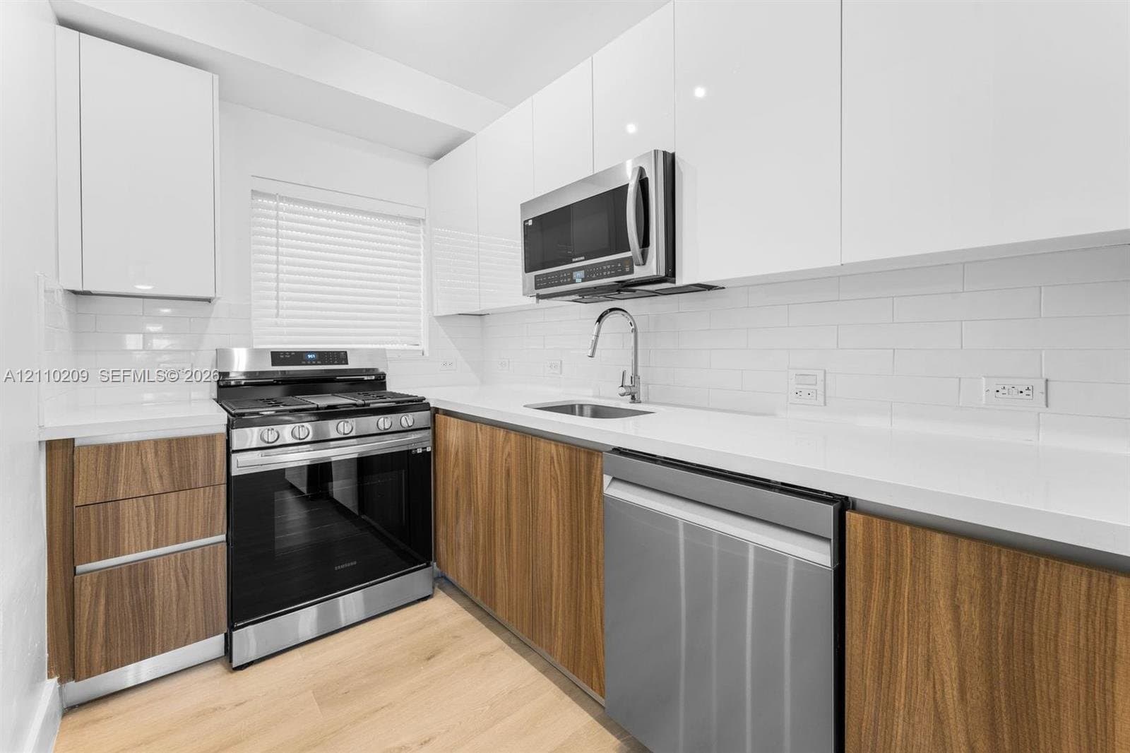 Miami Beach Apartment: 1035 9th St # 20