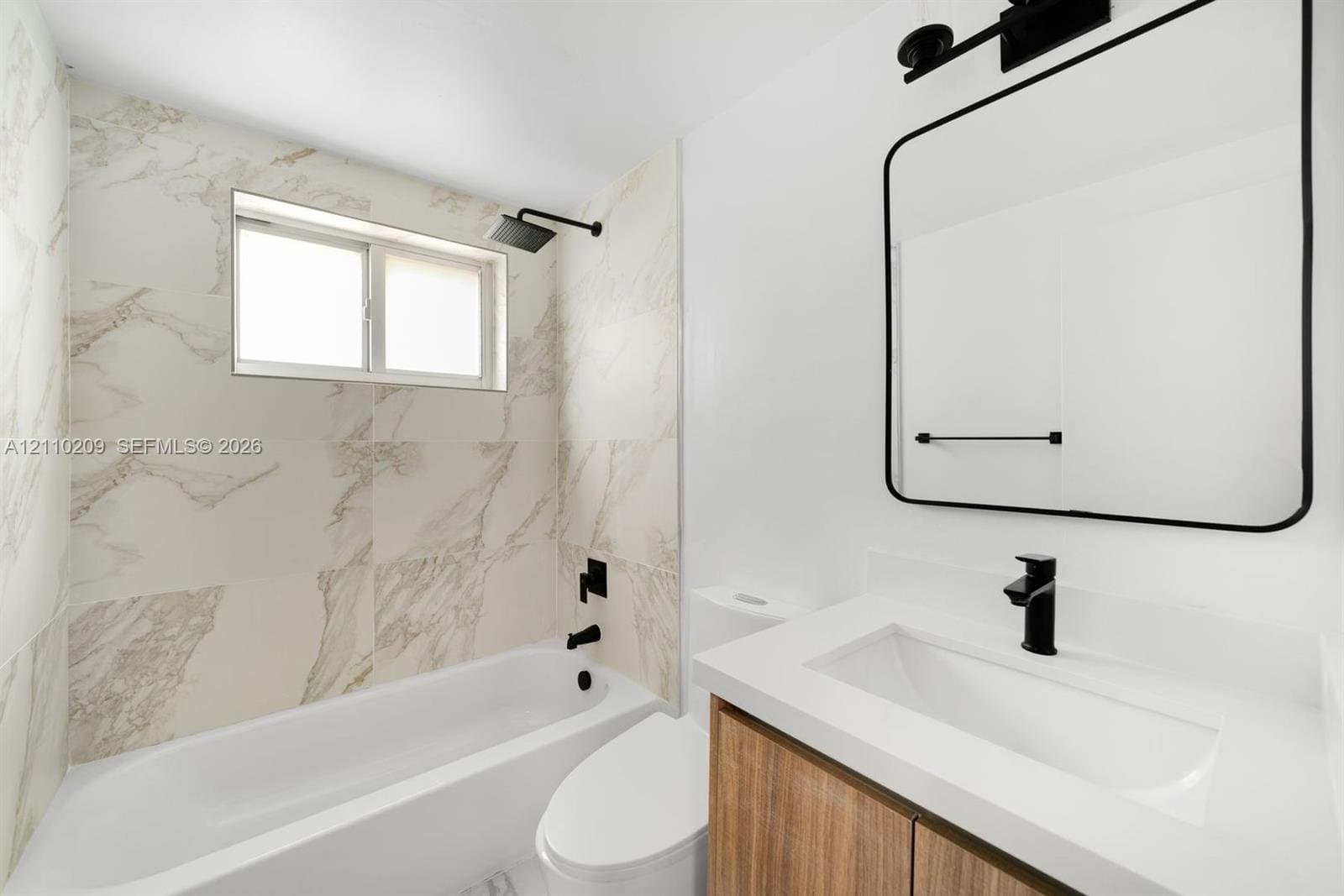 Miami Beach Apartment: 1035 9th St # 20