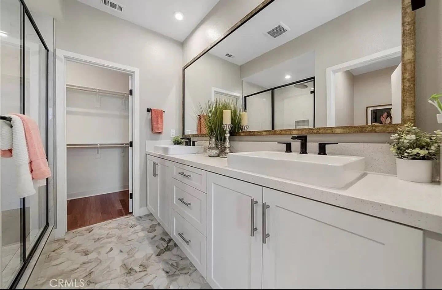 Anaheim House: 1311 W Cara Dr,