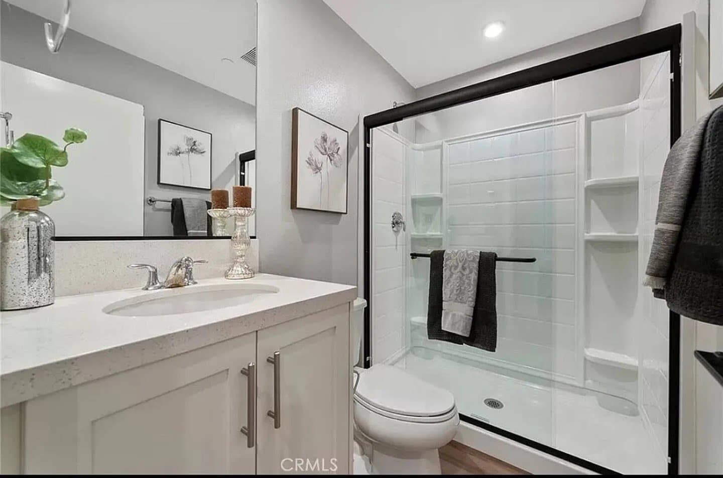 Anaheim House: 1311 W Cara Dr,
