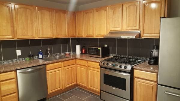 Baltimore Single Room: 3402 Noble Street