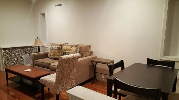 Baltimore Single Room: 3402 Noble Street