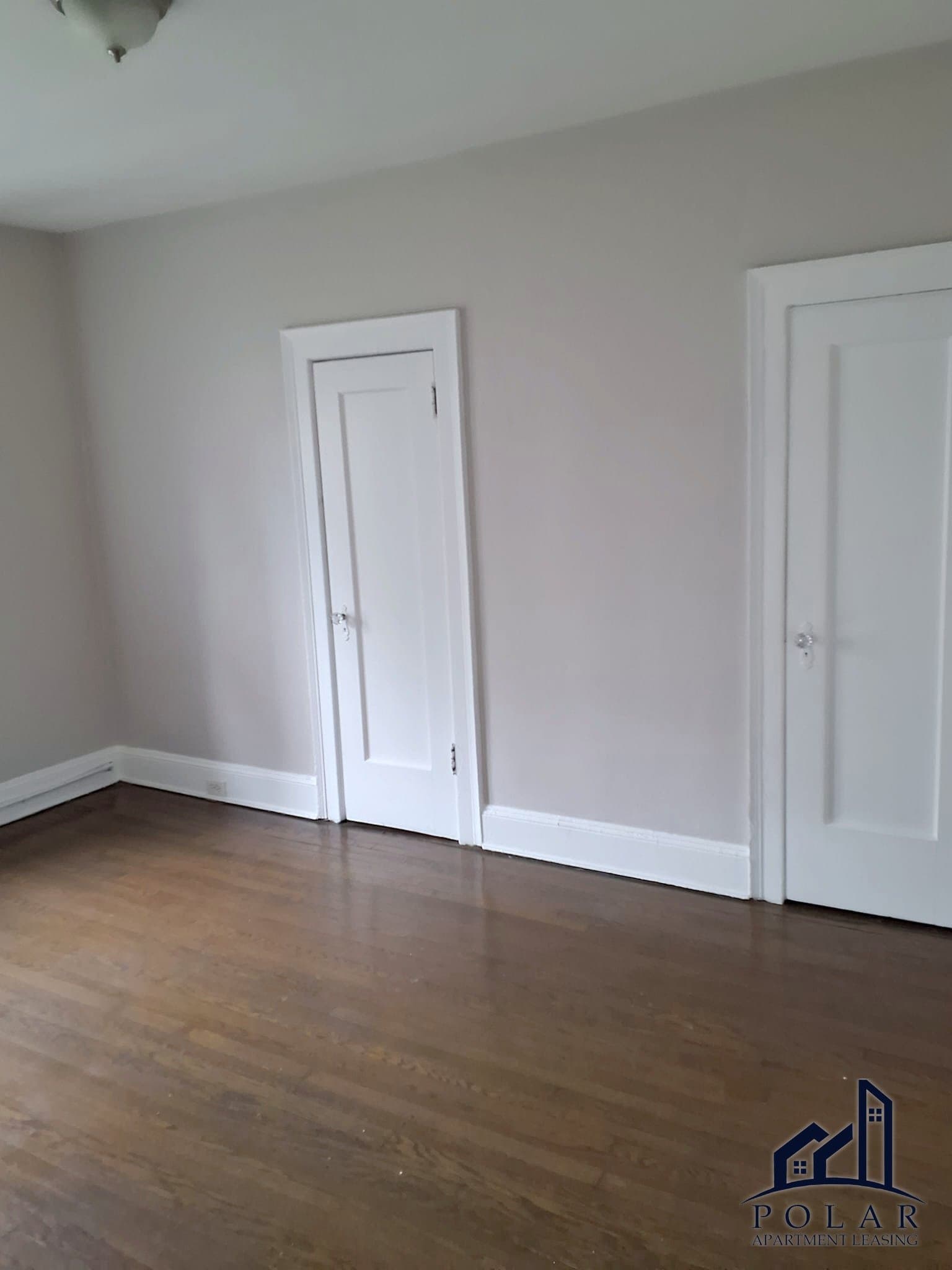 Elizabeth Apartment: 435 Westminster Ave