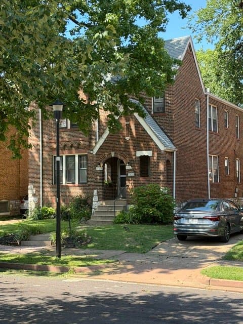 Saint Louis Multiplex: 7123 Tulane Ave