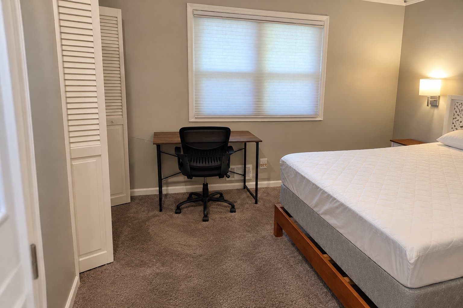 College Park Single Room: 4111 Fredericksburg Dr