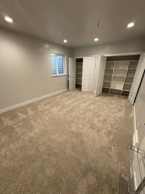 Bluffdale House: 993 W. Mckenna Rd