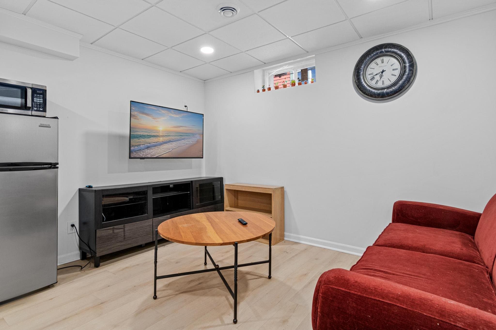 Minneapolis House: 18 West Rustic Lodge Avenue