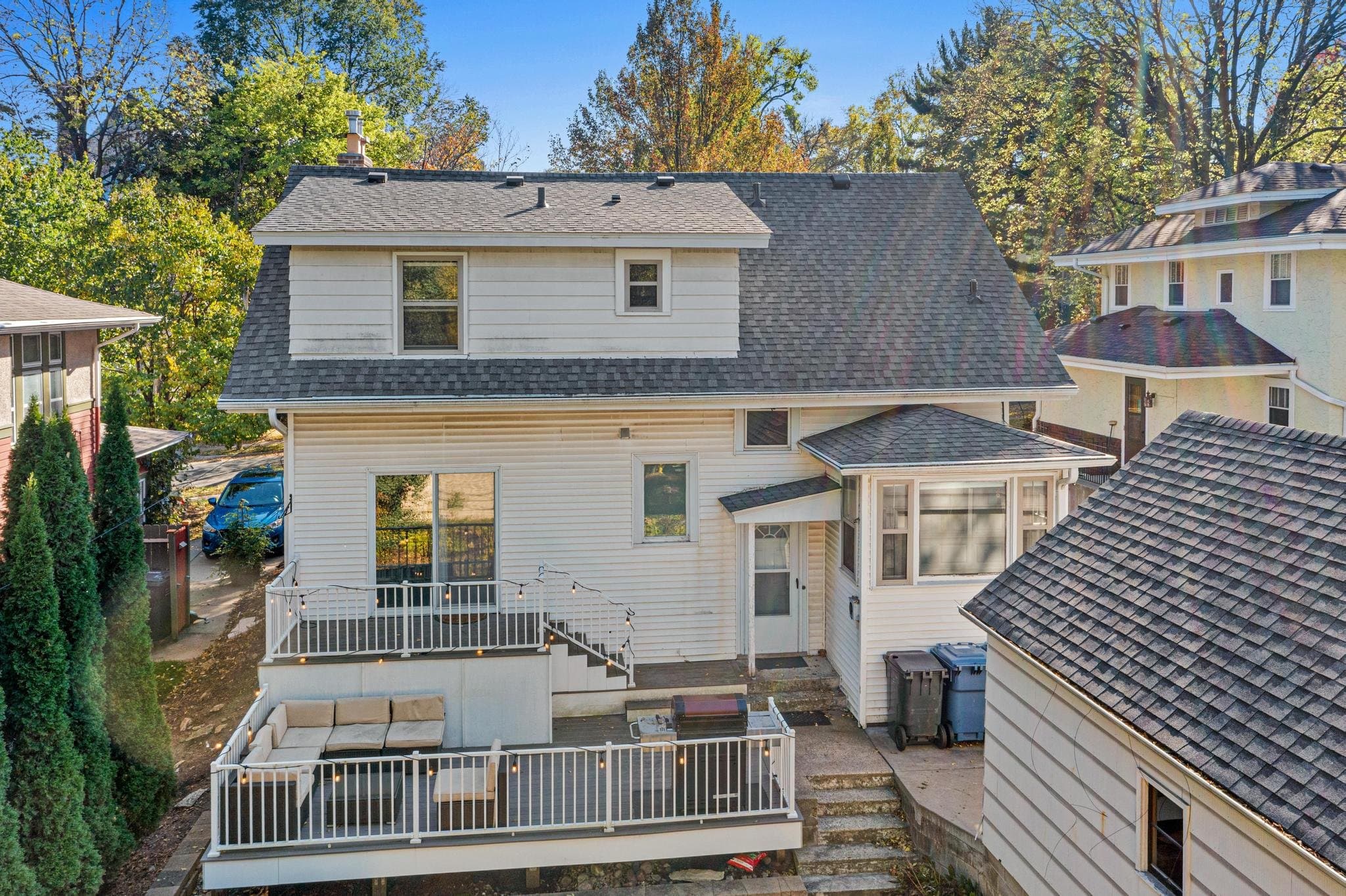 Minneapolis House: 18 West Rustic Lodge Avenue
