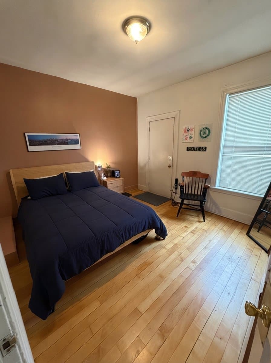 Brighton Apartment: 1516 Commonwealth Ave