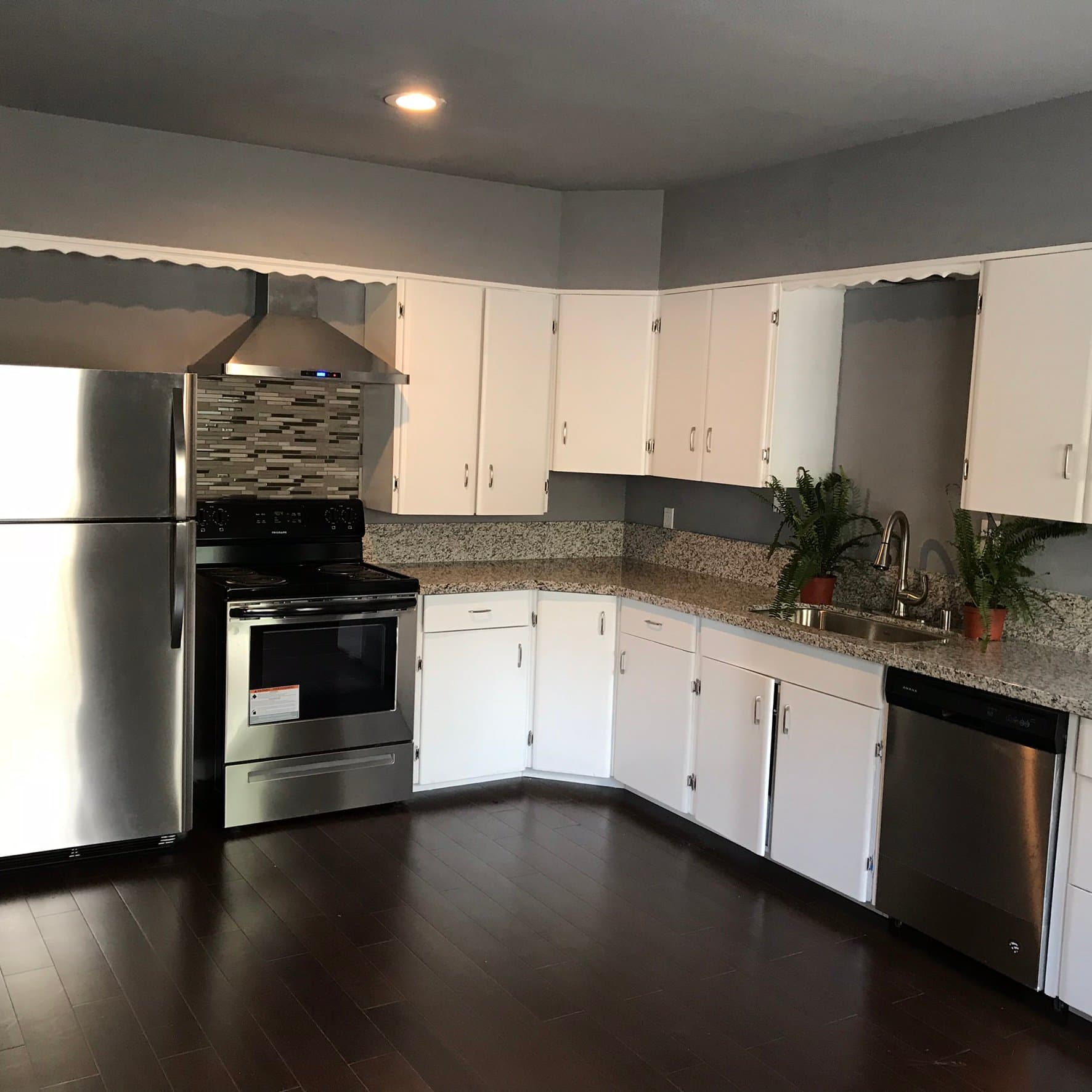 Vallejo House: 11 9th St