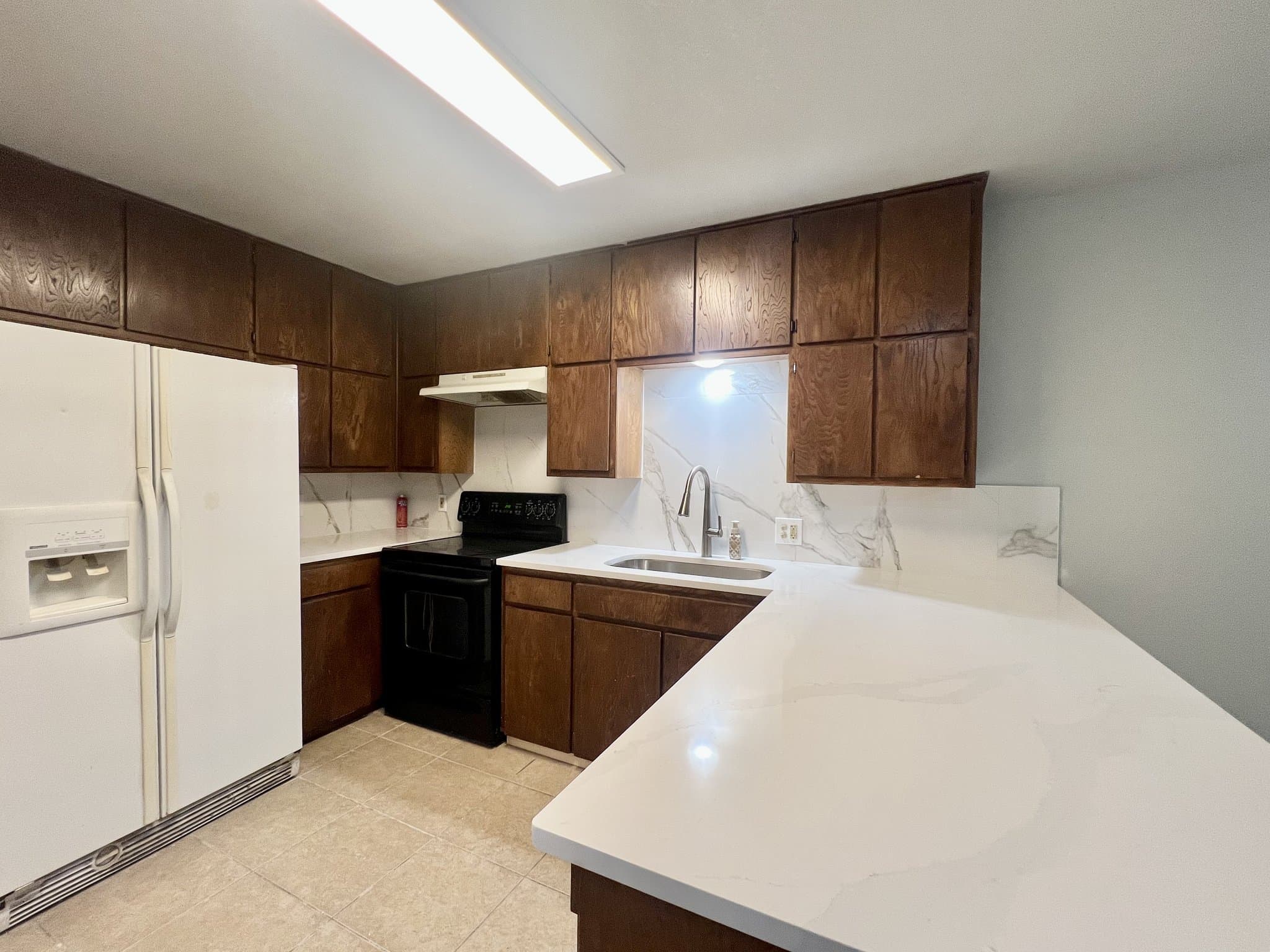 Arlington Single Room: 2407 Ventura Dr