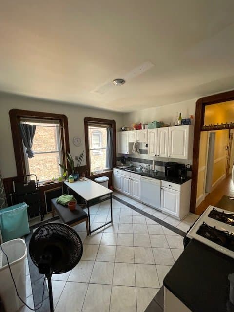 Brighton Multiplex: 4 Litchfield St