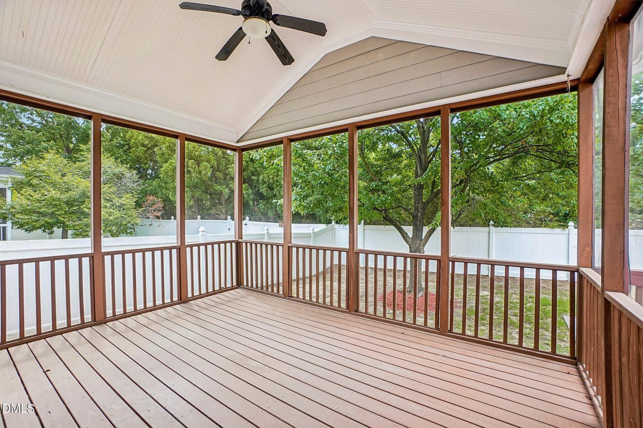 Knightdale House: 1025 Princeton View Ln