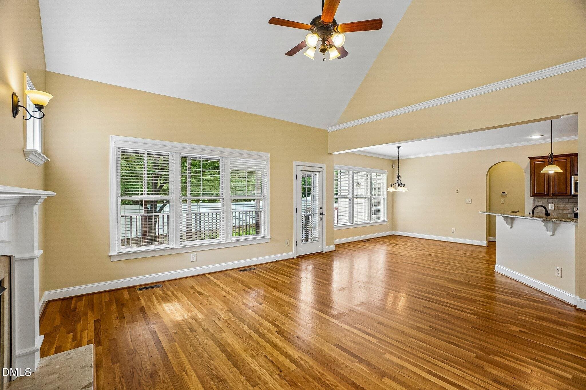 Knightdale House: 1025 Princeton View Ln