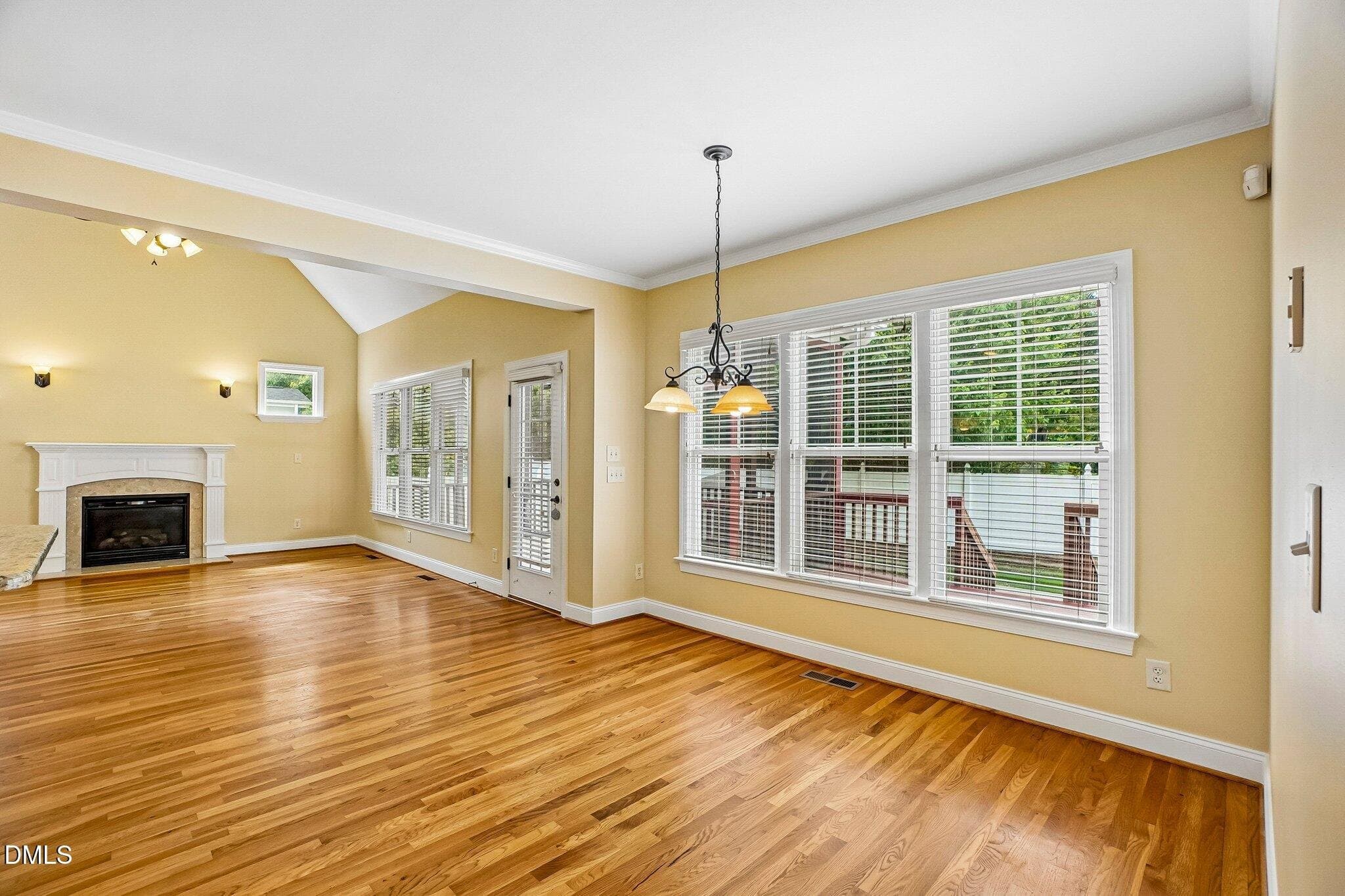 Knightdale House: 1025 Princeton View Ln