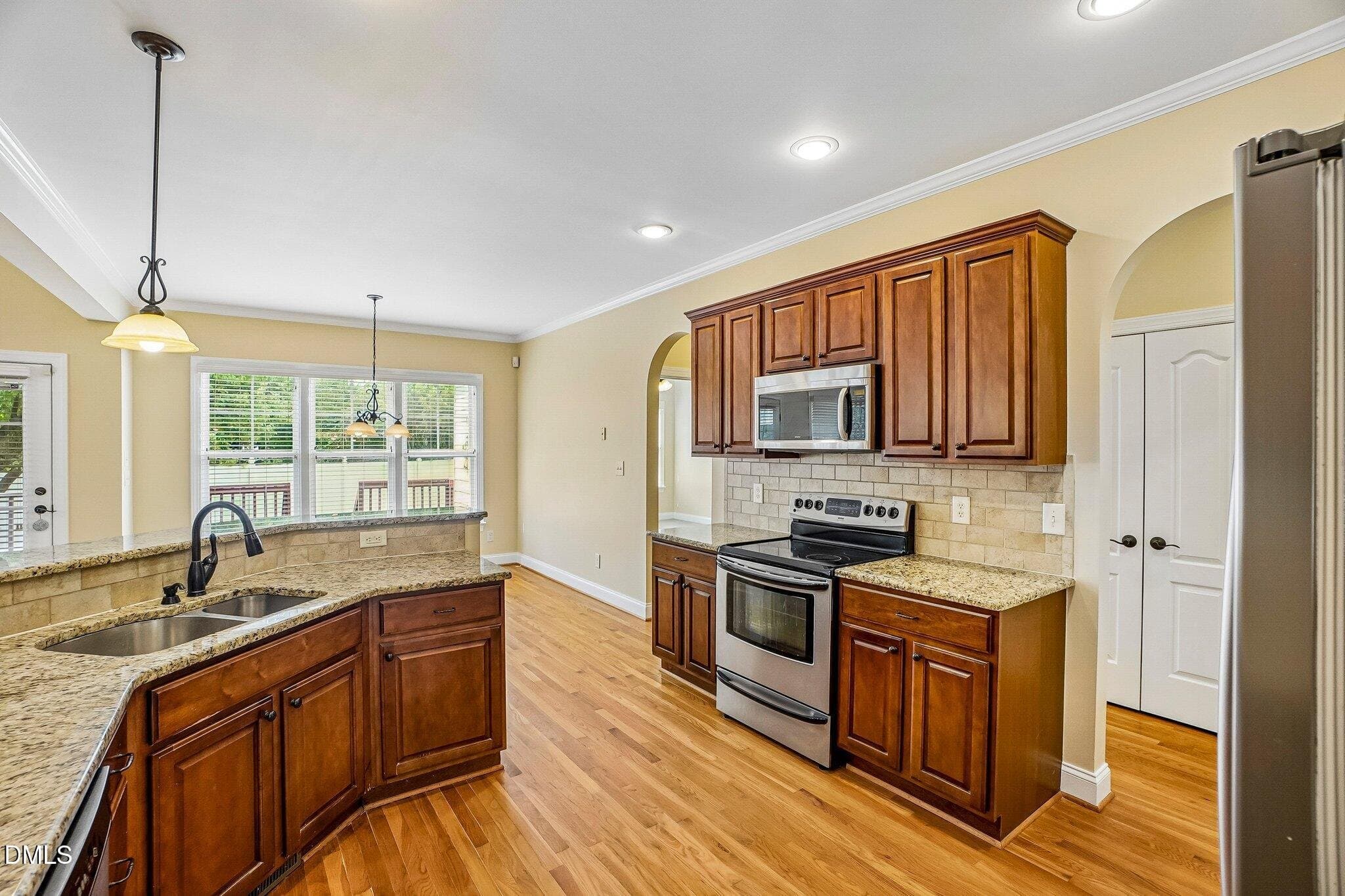 Knightdale House: 1025 Princeton View Ln