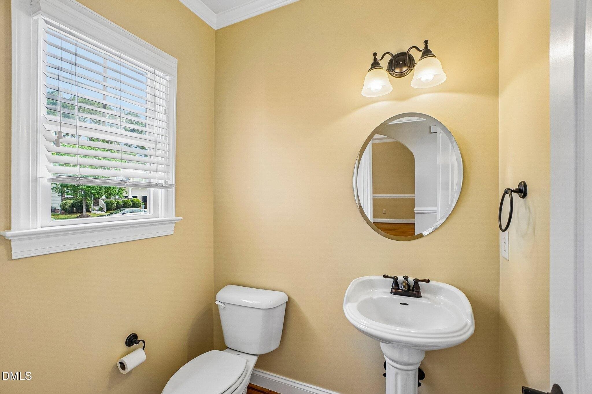 Knightdale House: 1025 Princeton View Ln