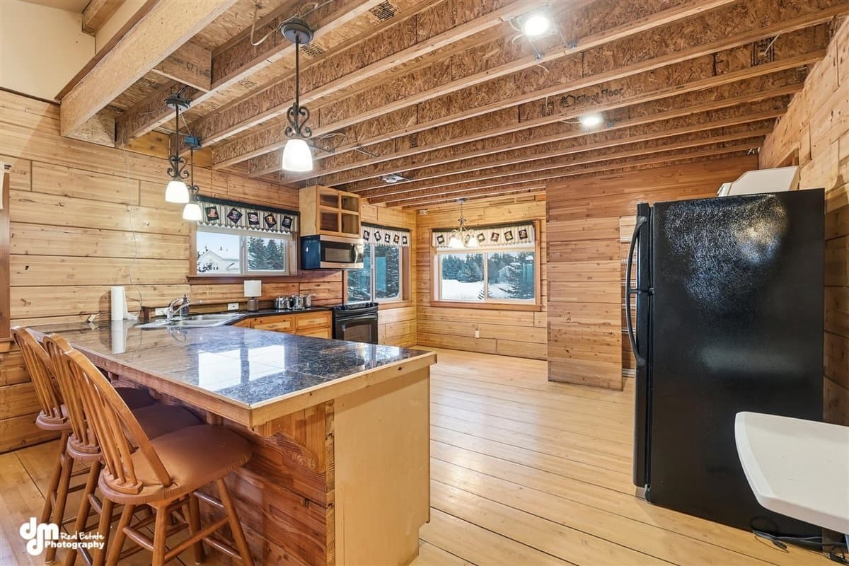 Anchor Point House: 35625 Anchor River Air Park Ln