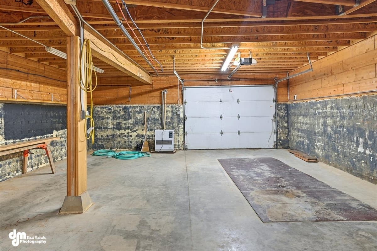 Anchor Point House: 35625 Anchor River Air Park Ln