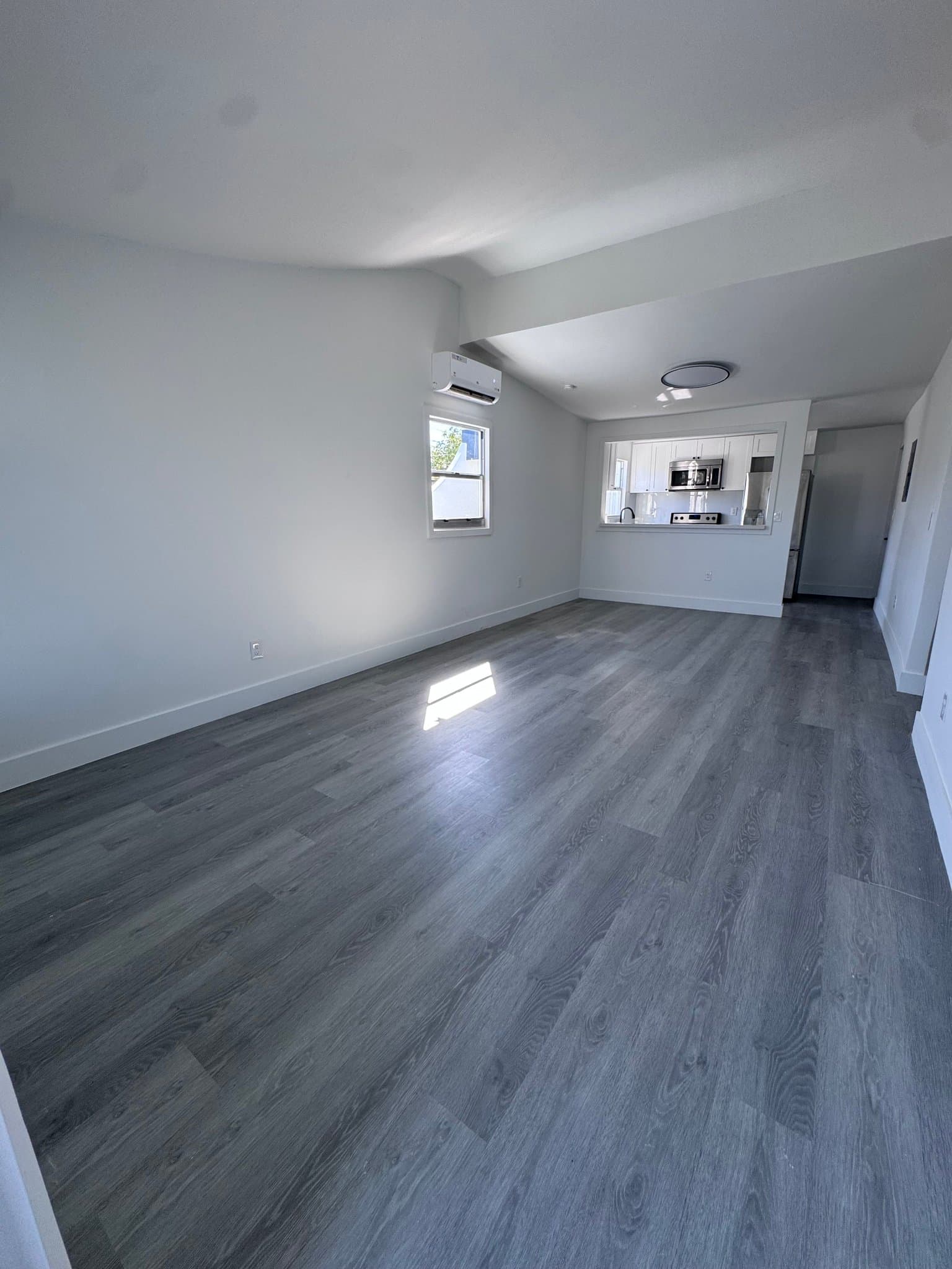 Miami House: 2910 NW 32nd St