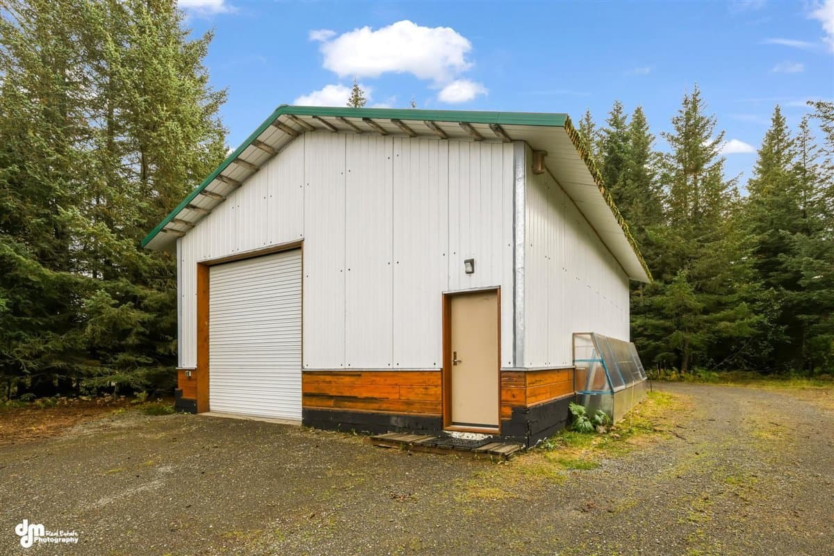 Anchor Point House: 35625 Anchor River Air Park Ln
