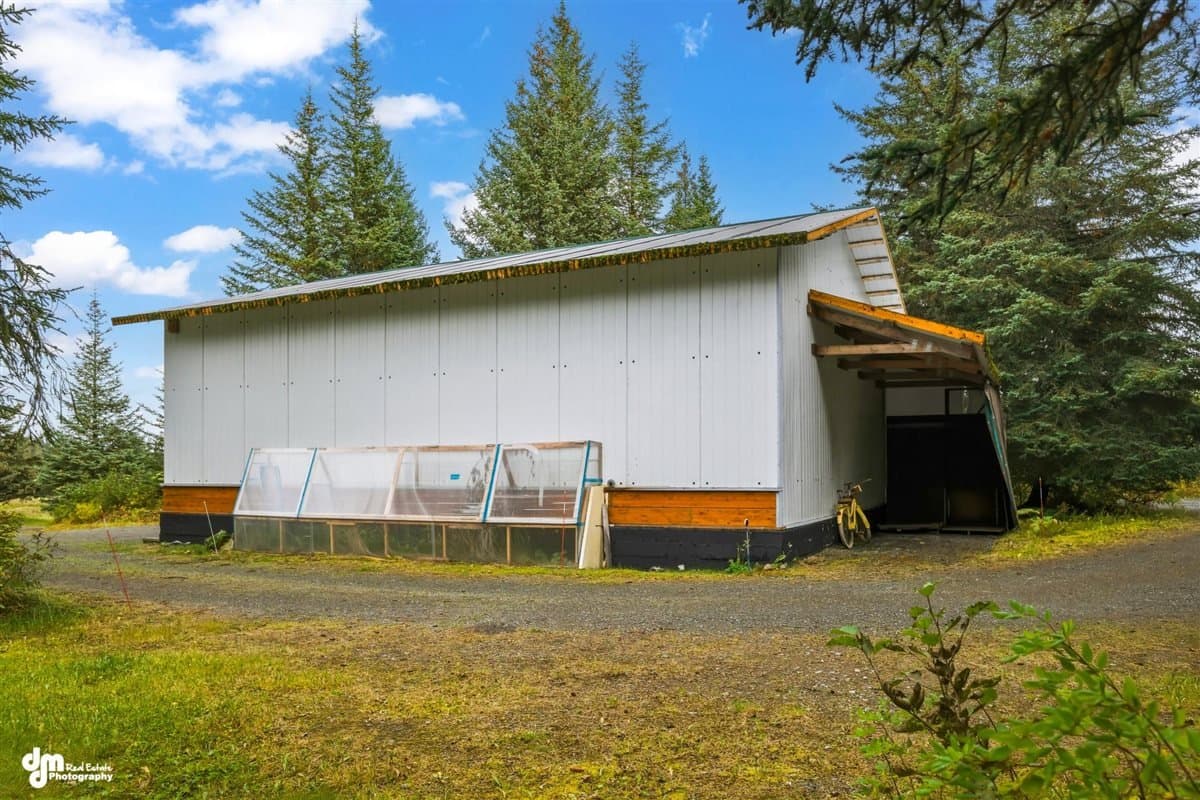 Anchor Point House: 35625 Anchor River Air Park Ln