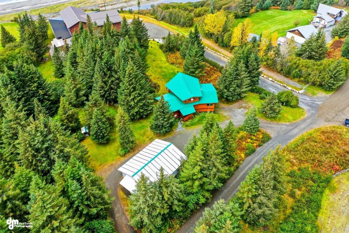 Anchor Point House: 35625 Anchor River Air Park Ln
