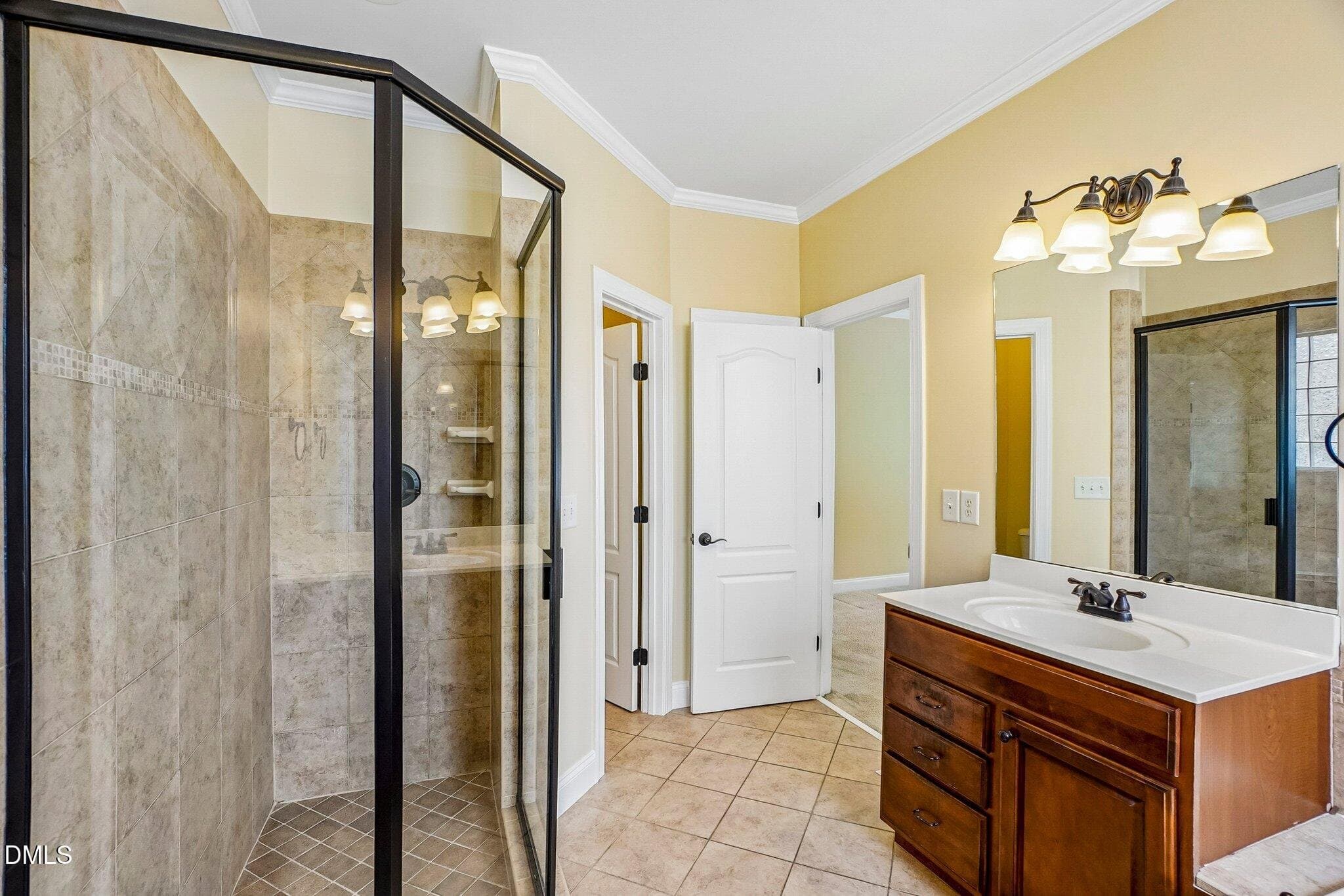 Knightdale House: 1025 Princeton View Ln