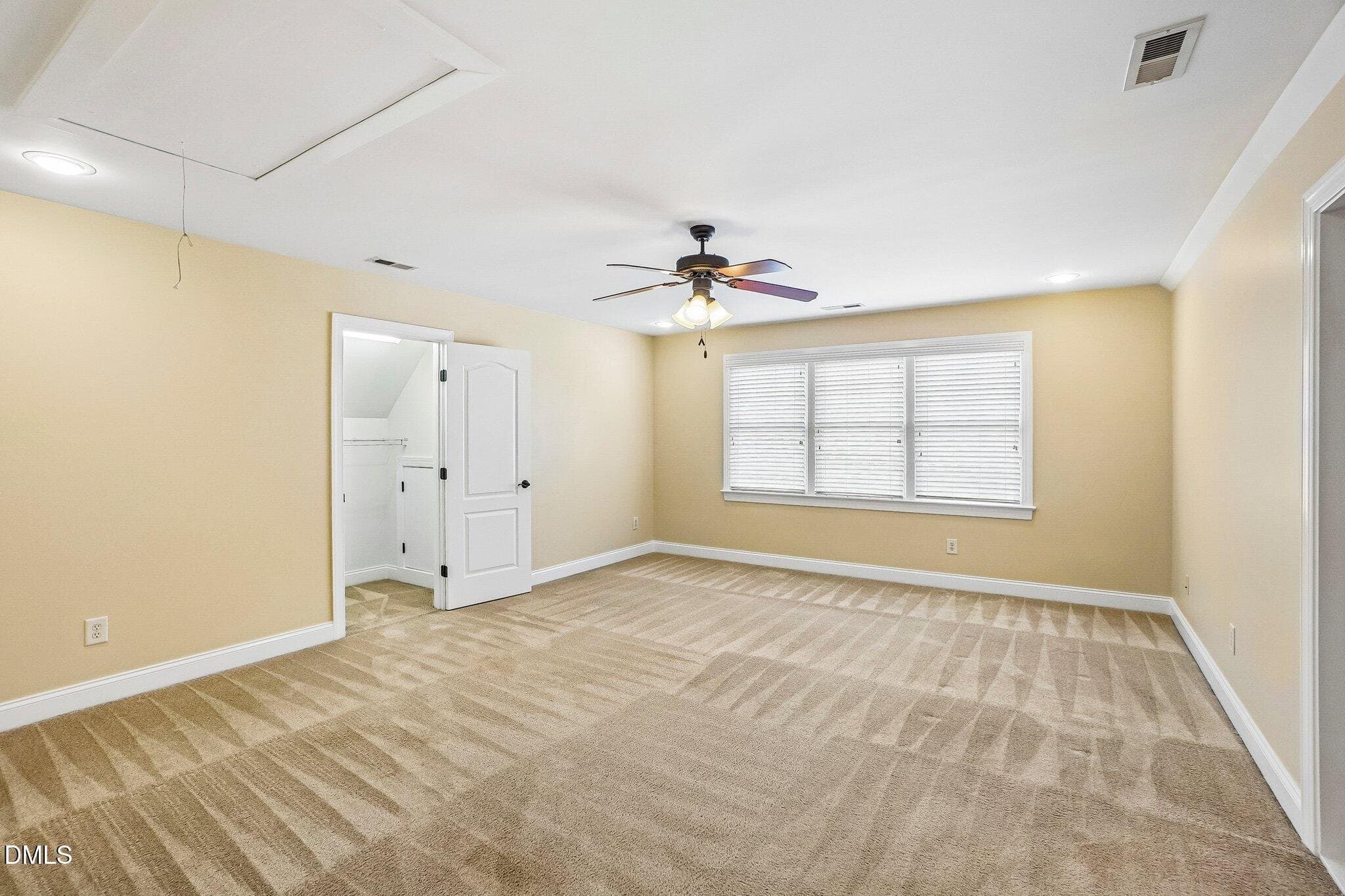 Knightdale House: 1025 Princeton View Ln