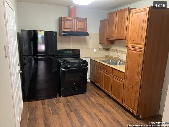 San Antonio Multiplex: 1027 King avenue