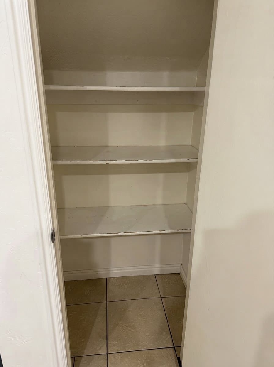 Spanish Fork Apartment: 178 N 200 E