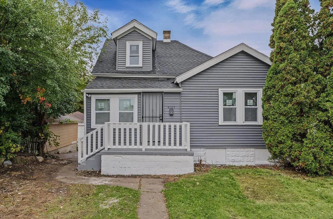 Milwaukee House: 4187 N 20th St
