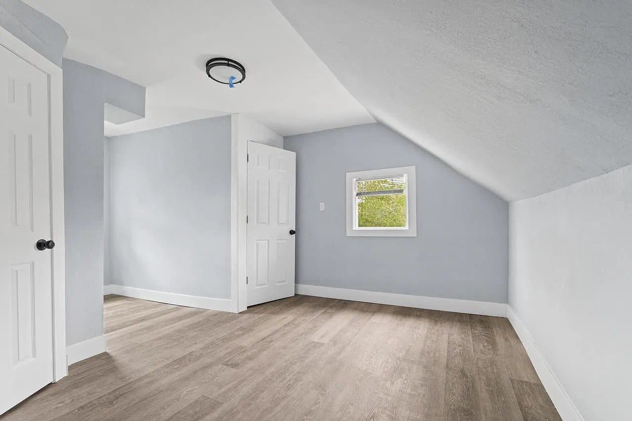 Milwaukee House: 4187 N 20th St