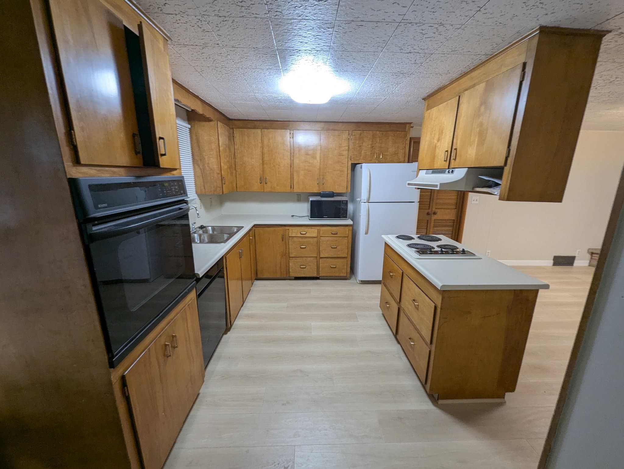 Logan House: 186 E 700 N