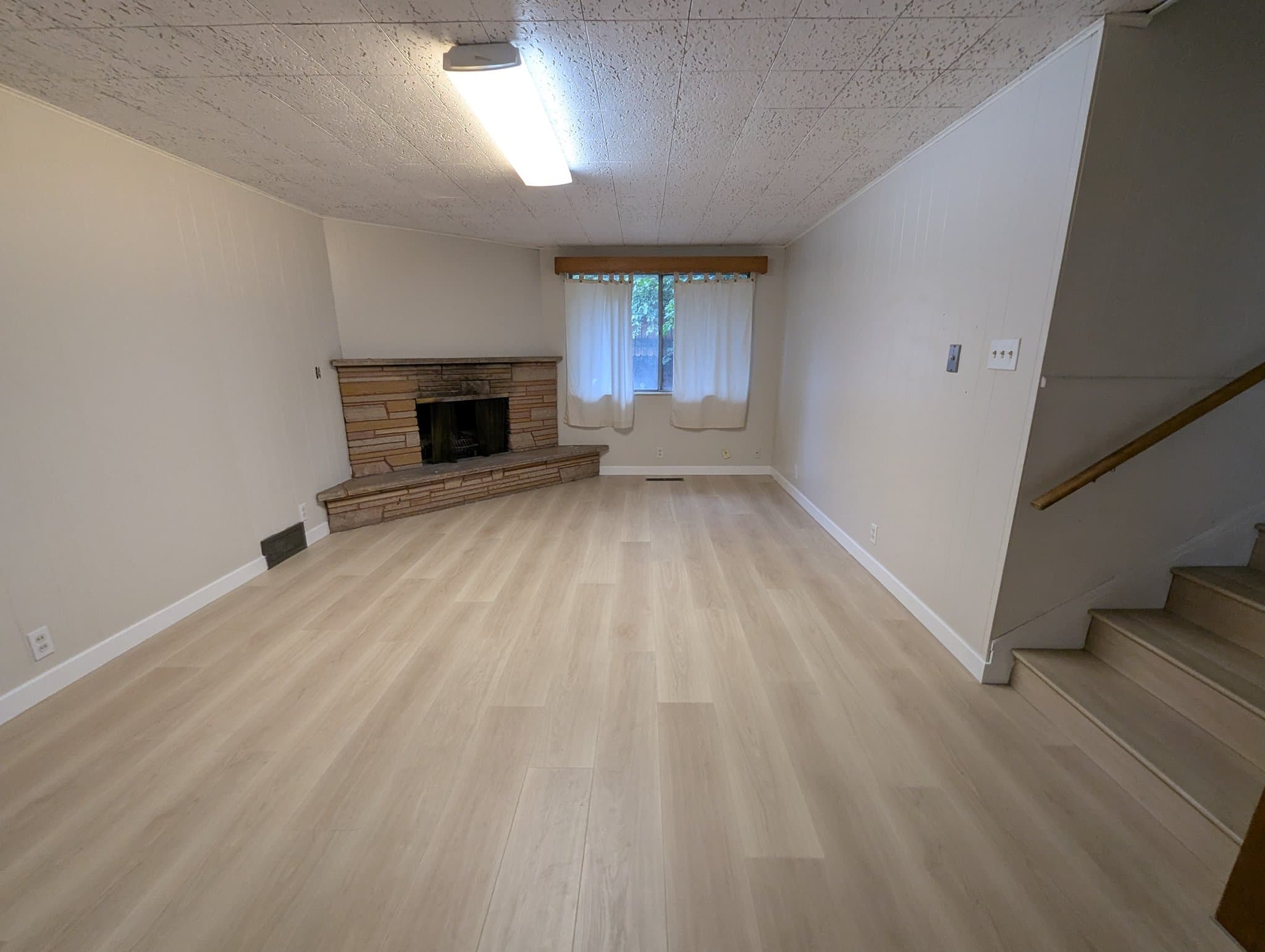 Logan House: 186 E 700 N