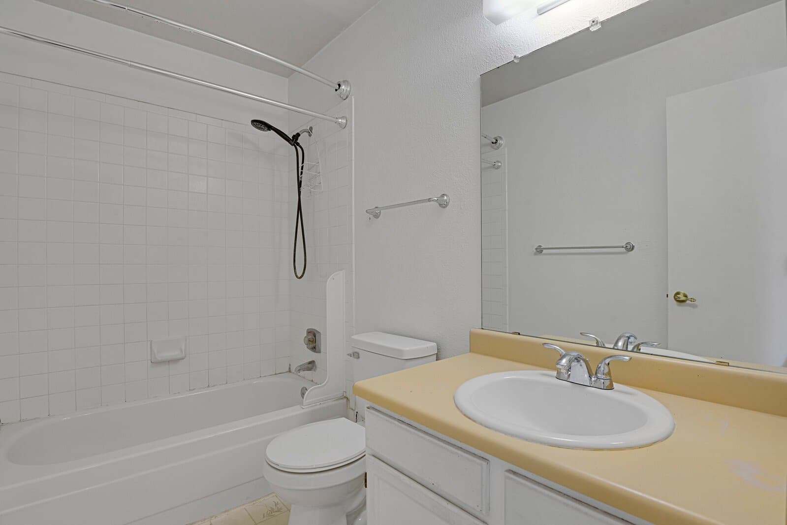 Thornton Townhome: 10112 Quivas St.