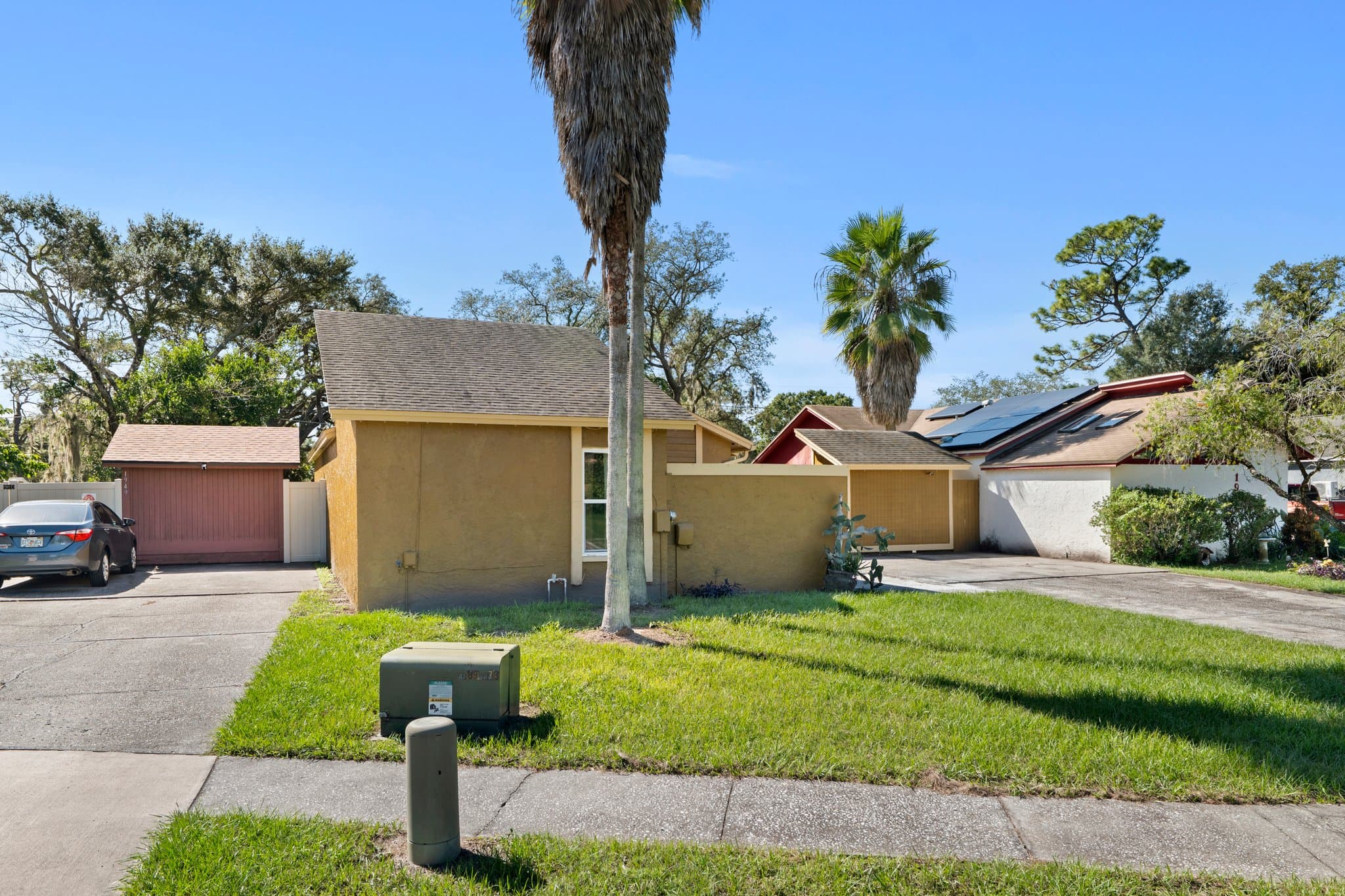 Tampa House: 1947 Gregory Dr