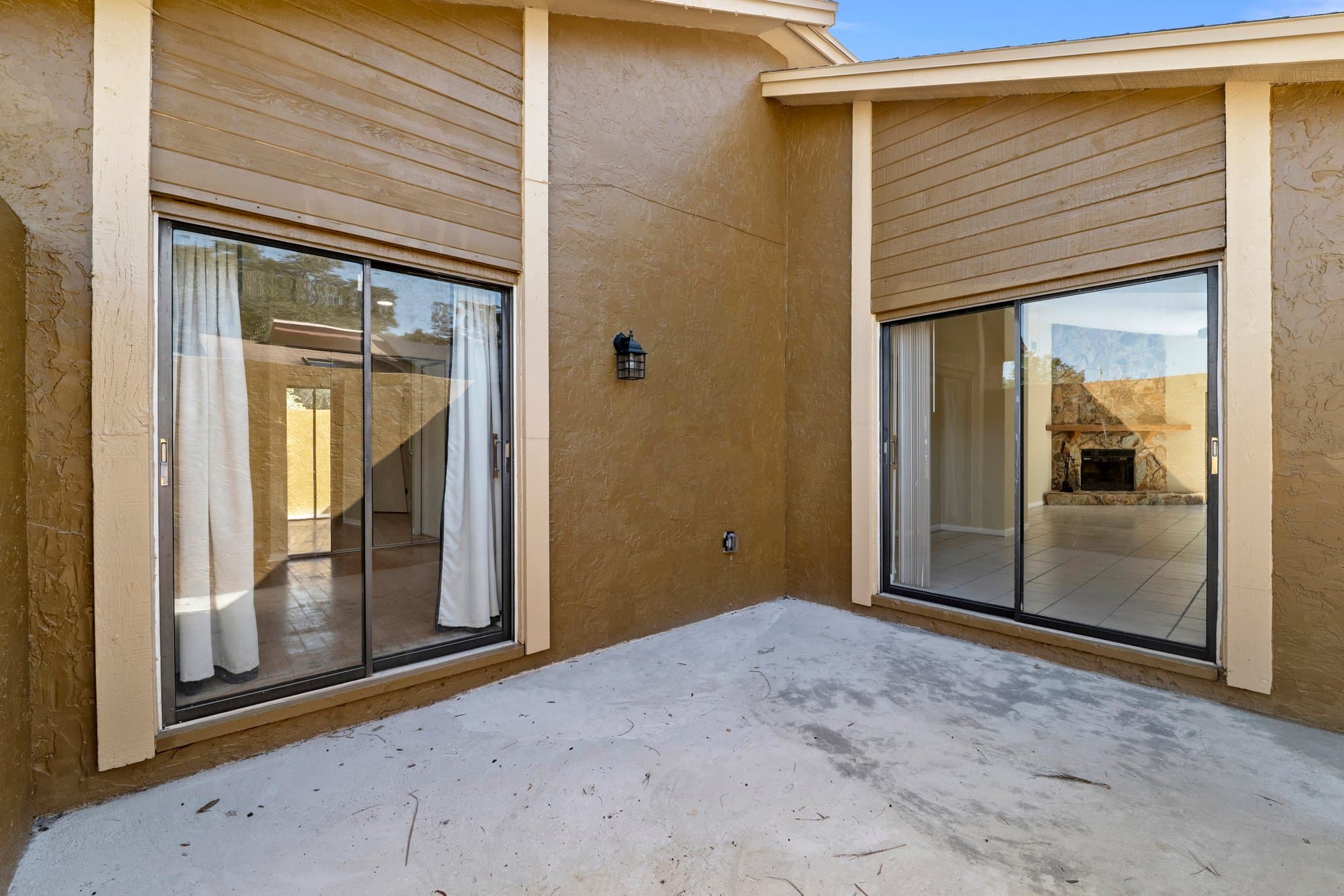 Tampa House: 1947 Gregory Dr