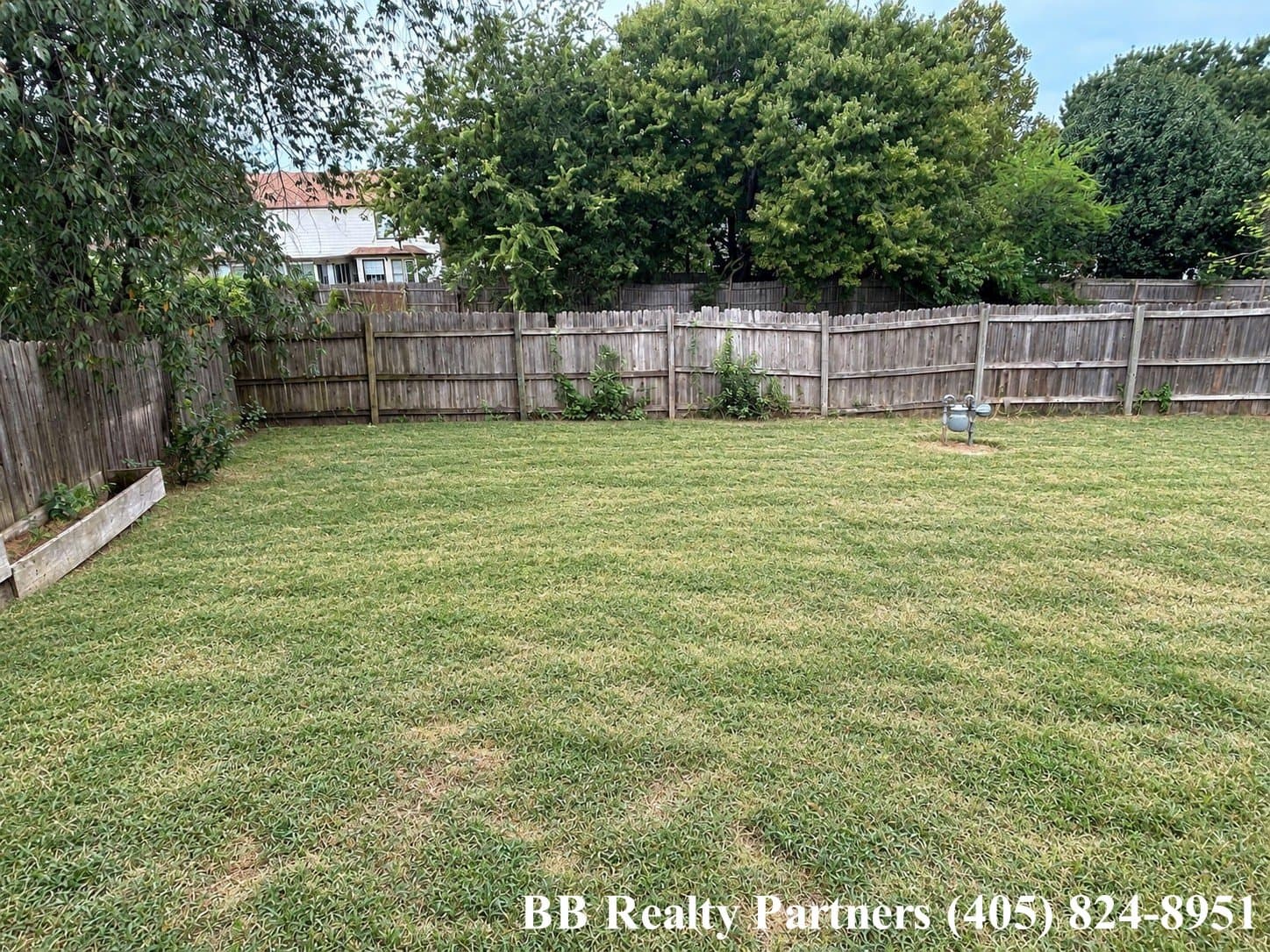 Broken Arrow House: 2902 S Juniper Ave