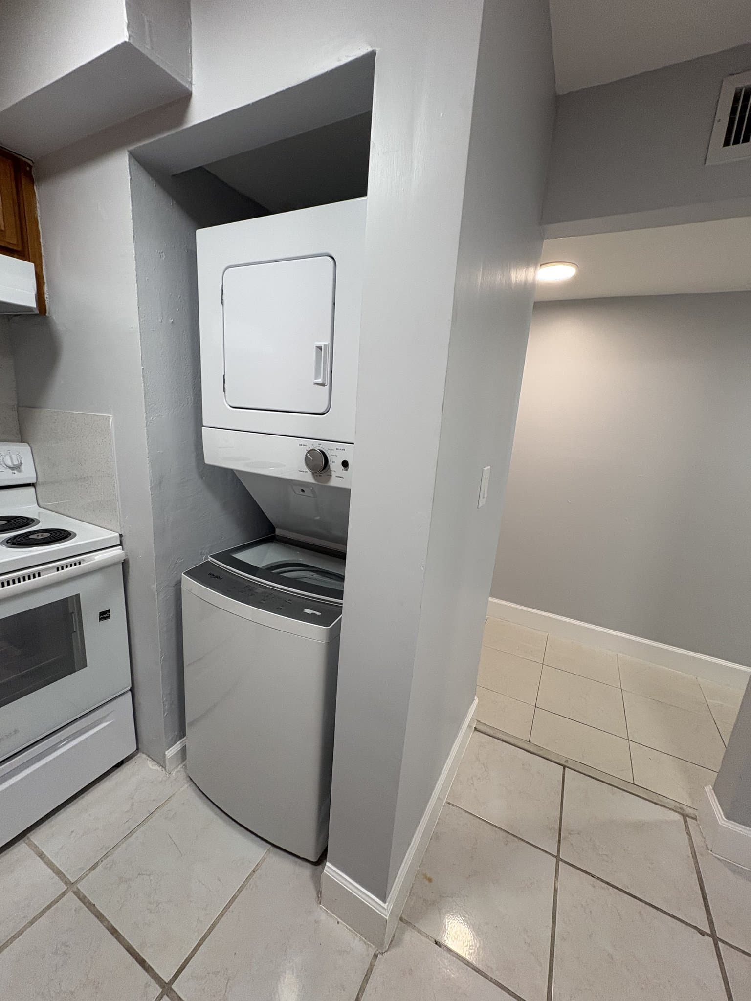 hialeah gardens Condo: 10080 nw. 80 ct