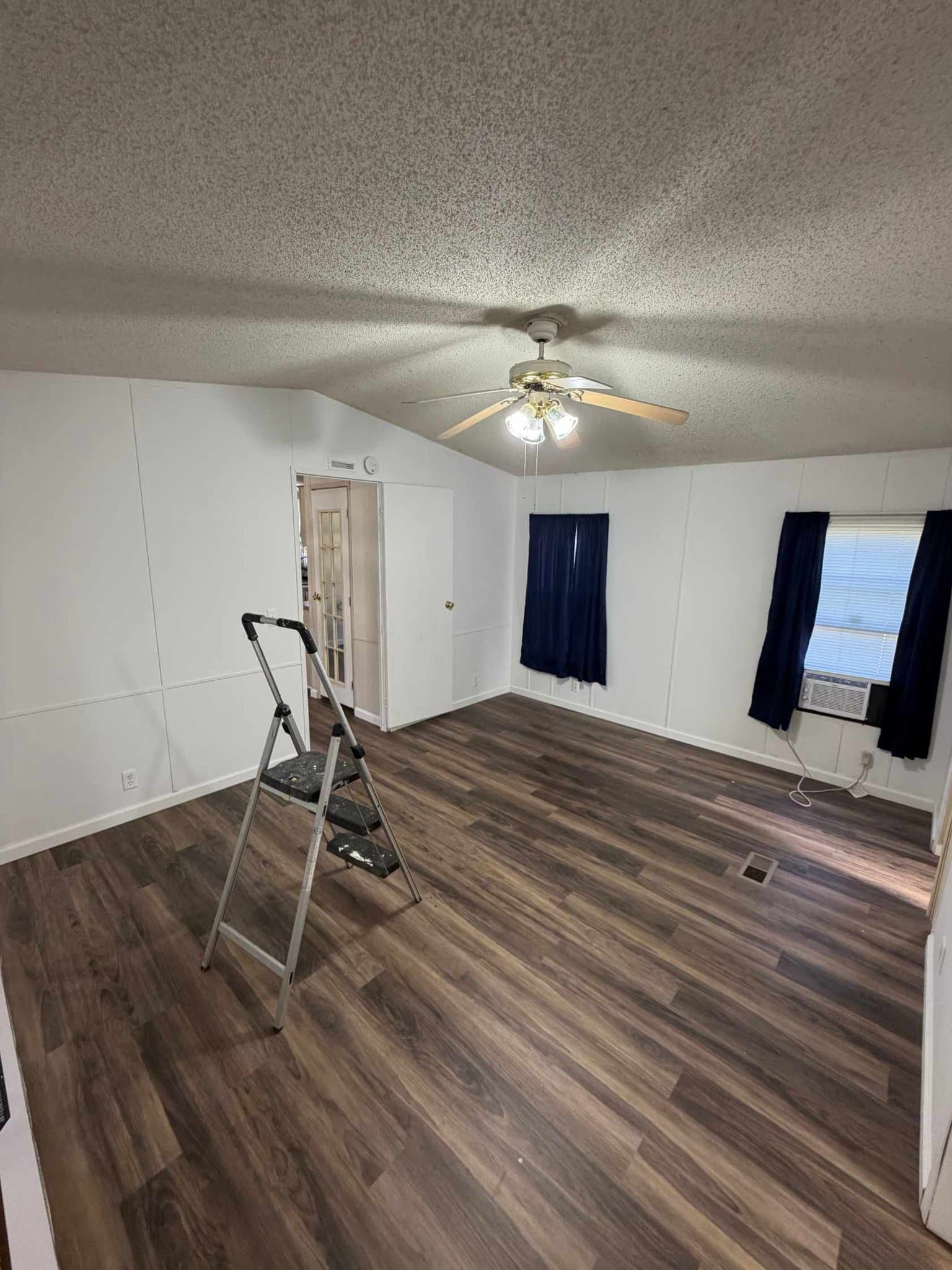 Ragland House: 261 Memory Lane