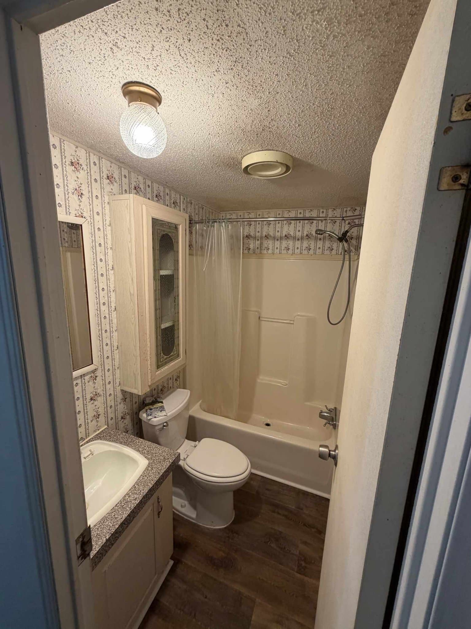 Ragland House: 261 Memory Lane