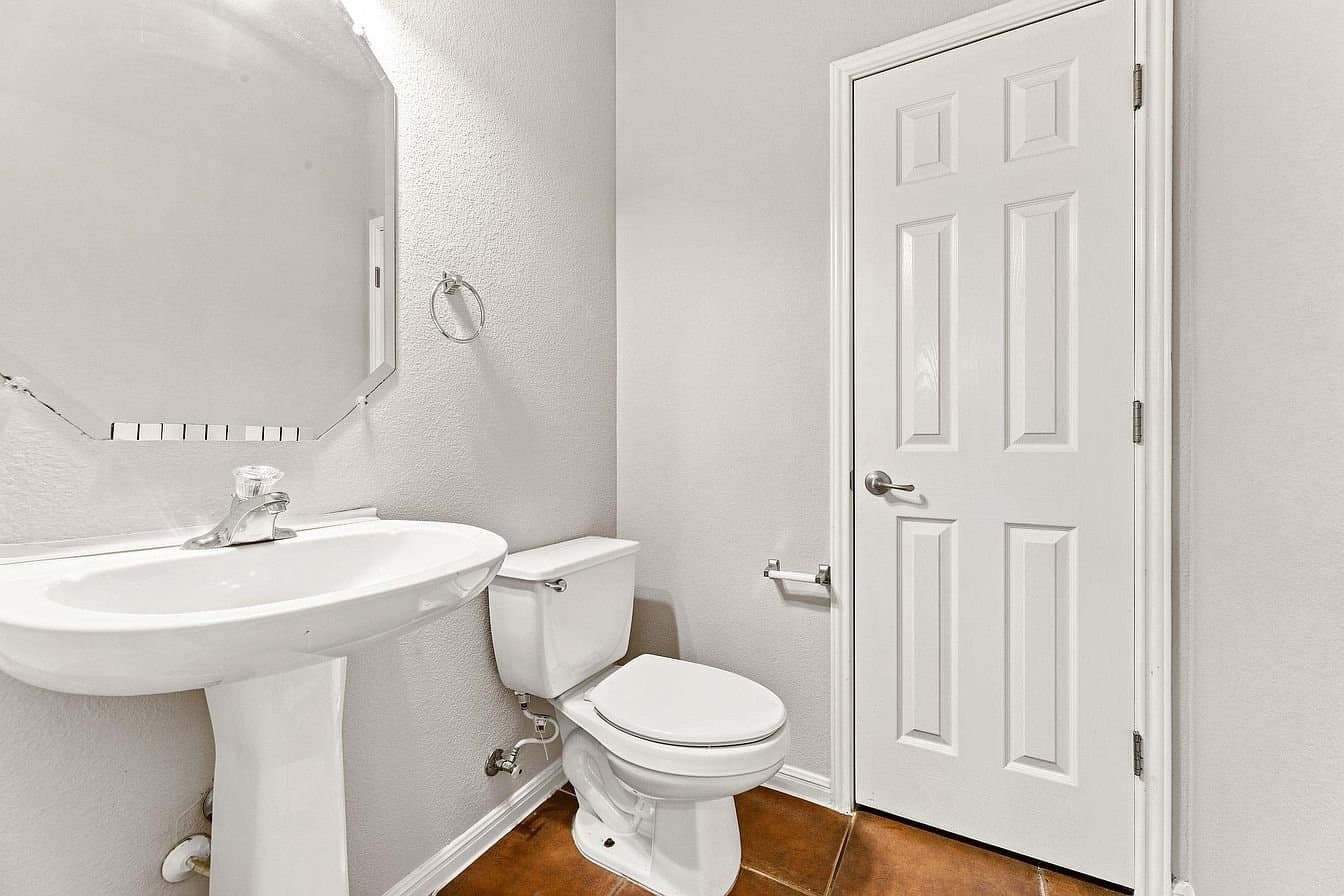 Austin House: 15616 Belfin Dr