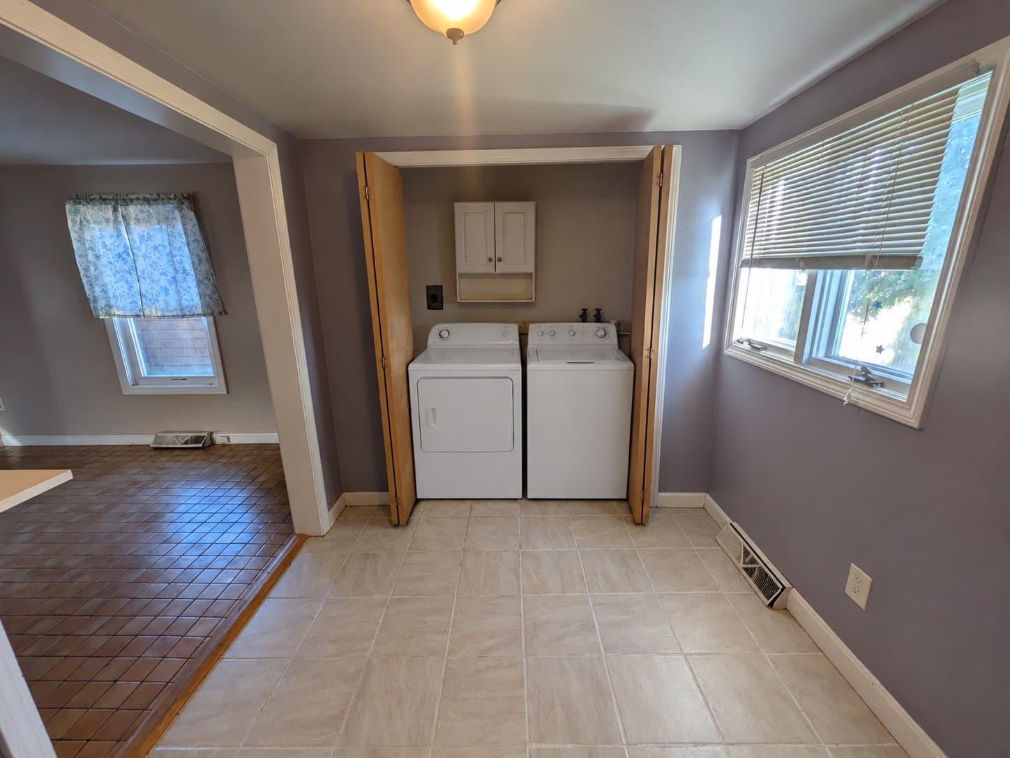 Warwick House: 70 Walton Ave